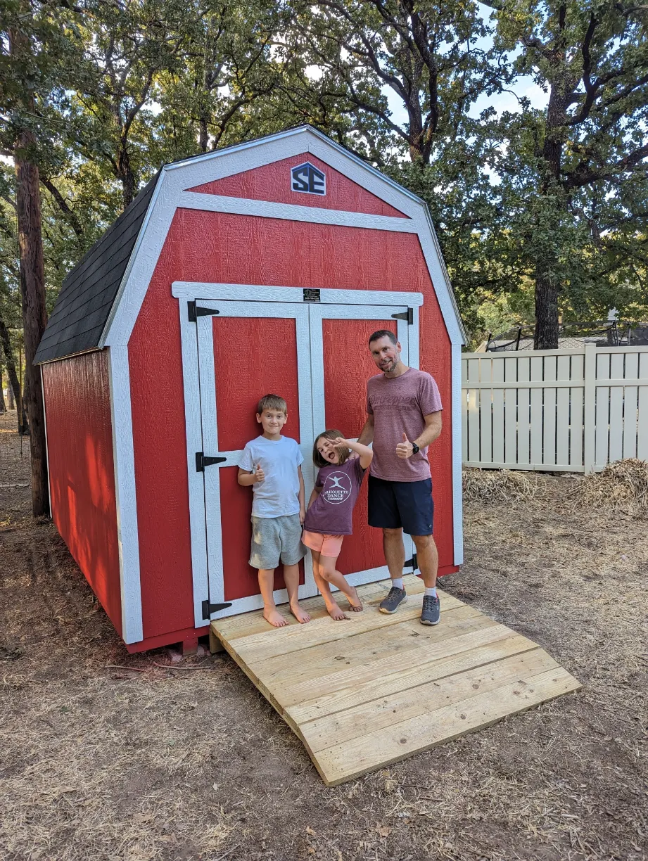 Customer of SE Yard Solutions with their 16x32 custom barn in Bridgeport