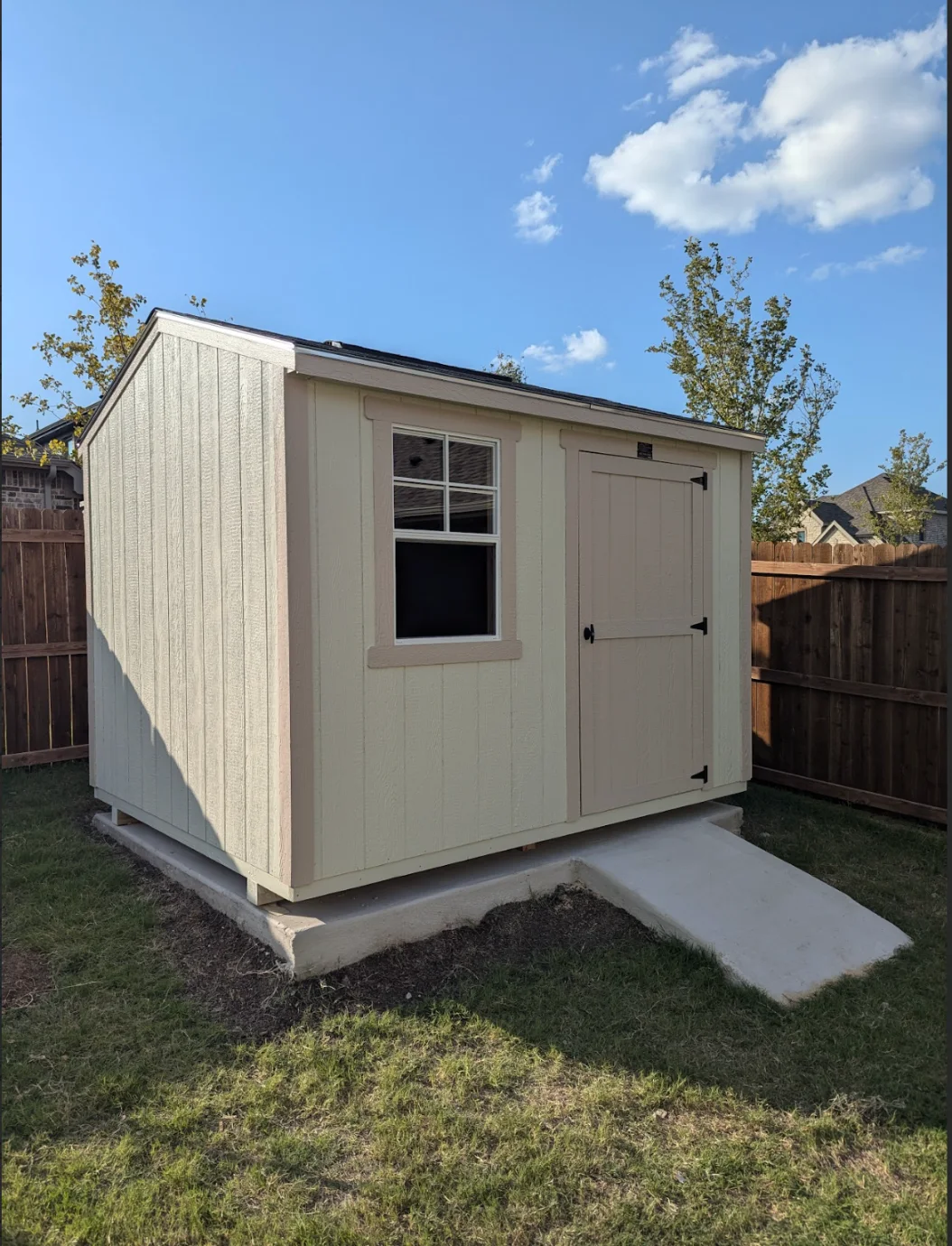 Customer of SE Yard Solutions with their 10x16 work shed in Rhome