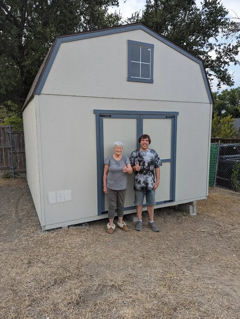 Customer of SE Yard Solutions with their 16x32 barn shed in Weatherford